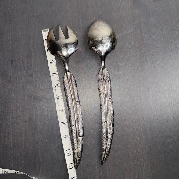 2 sets of Pottery Barn Quill Feather 2 piece flatware sets - Picture 3 of 3